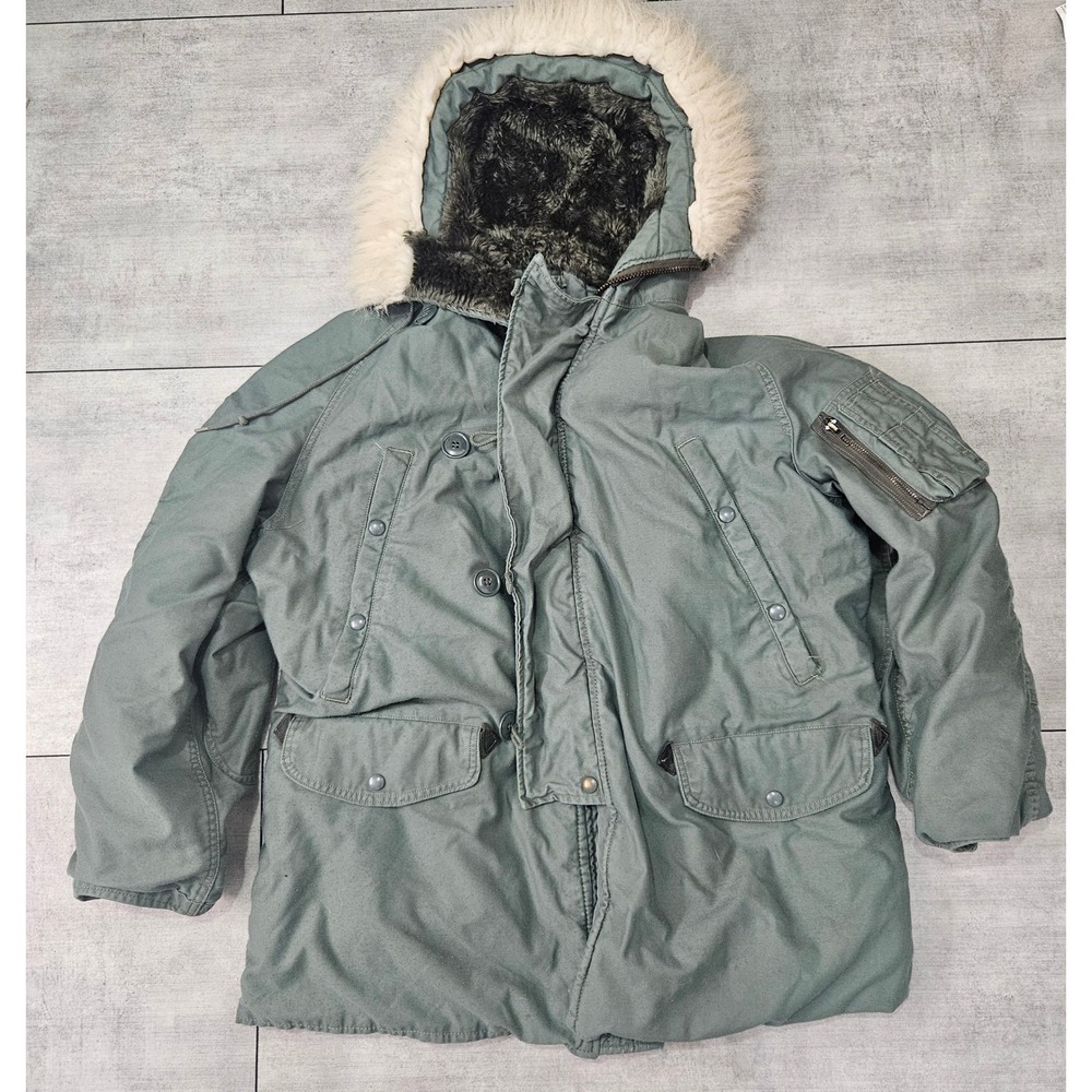 Vtg Greenbrier Industries Mens N-3B Extreme Cold Weather Parka Sage Green Medium